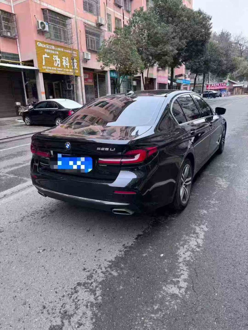 张家界22年宝马5系7