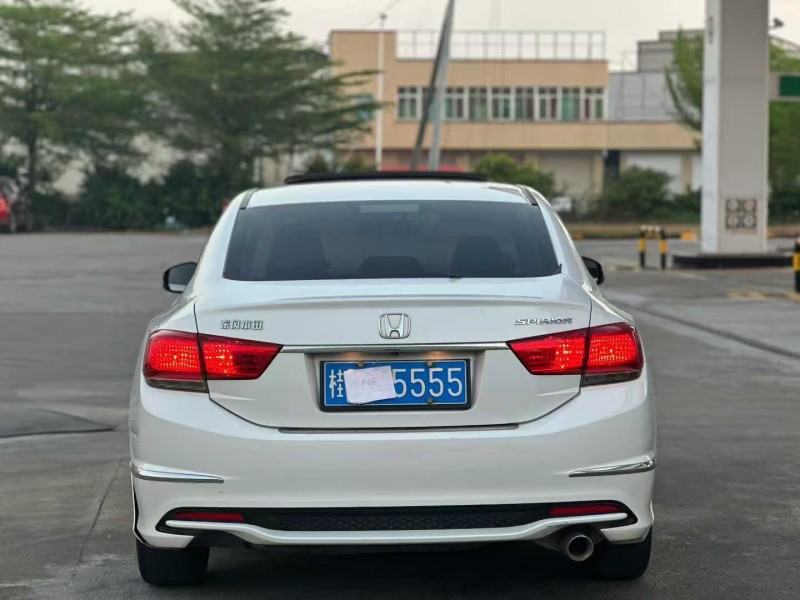 湛江16年本田思铂睿4