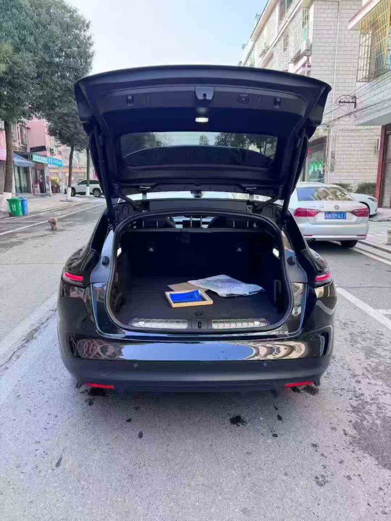 张家界24年蔚来ET58