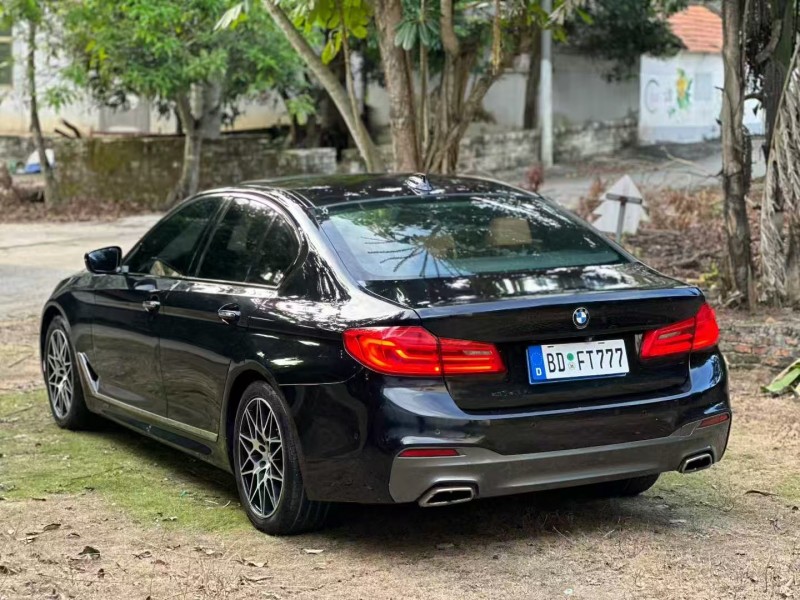 湛江17年宝马5系4