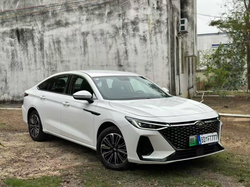 湛江25年奇瑞风云2