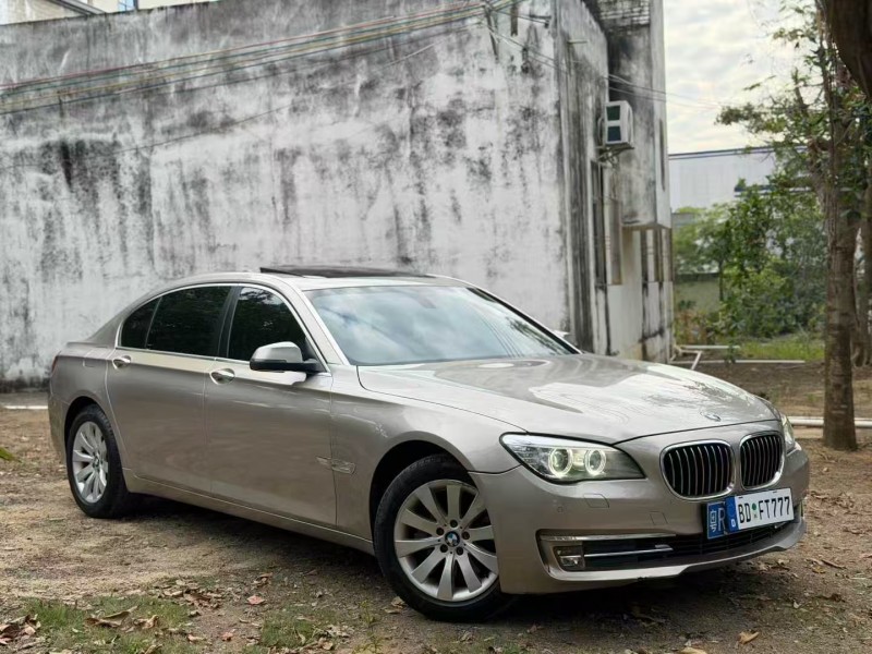 湛江14年宝马7系2