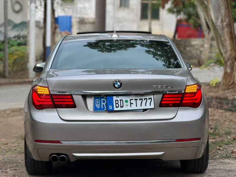 湛江14年宝马7系4
