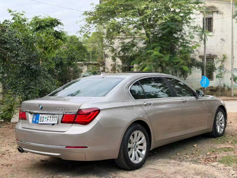 湛江14年宝马7系5