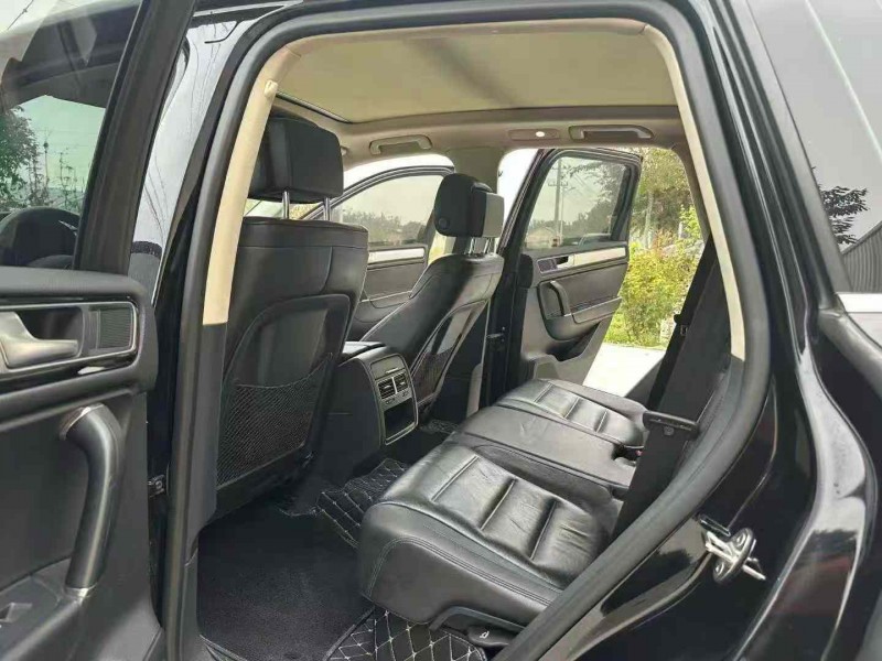 徐州18年大众途锐6