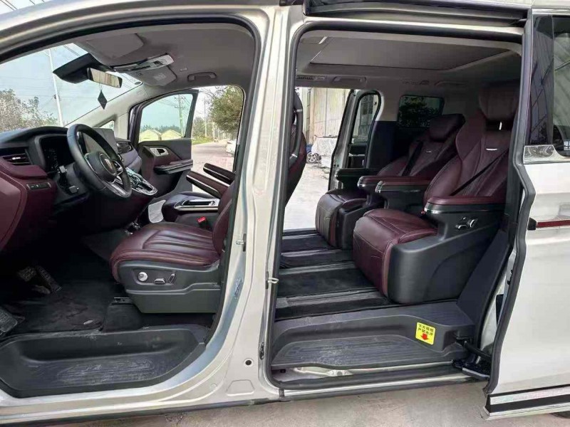 徐州23年红旗HQ96