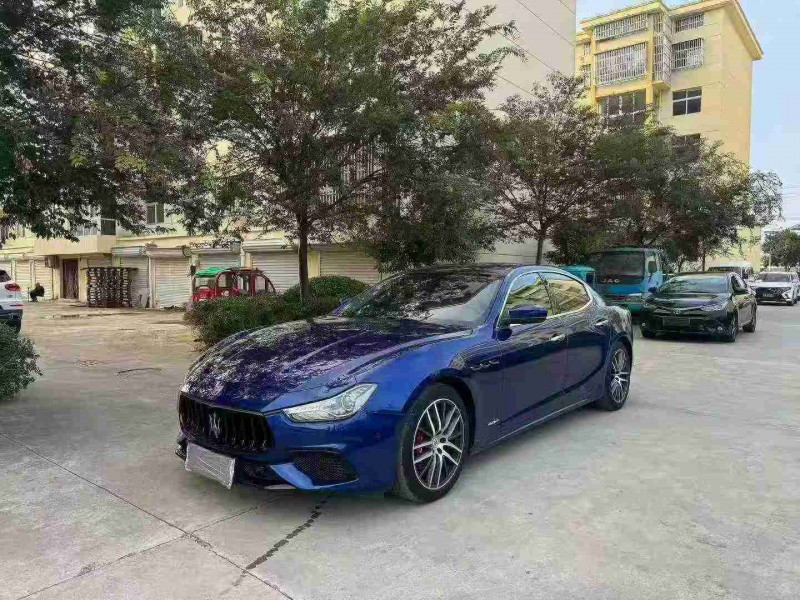 徐州21年玛莎拉蒂Ghibli2