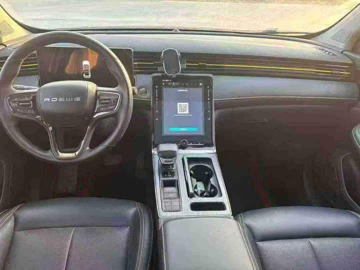 徐州22年荣威RX55