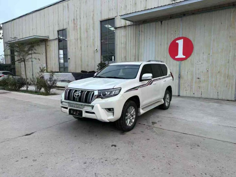 徐州17年丰田普拉多2