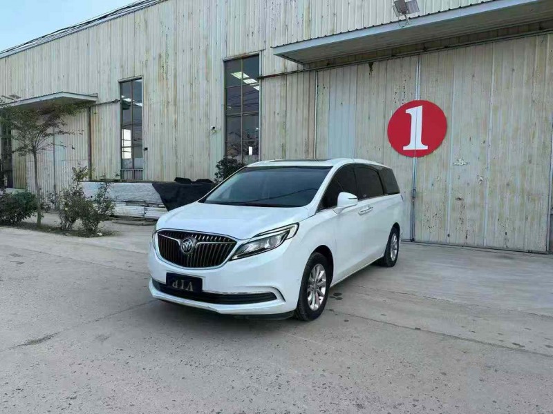 徐州18年别克GL82