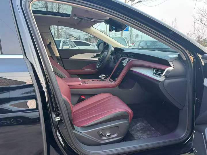 徐州24年红旗H57