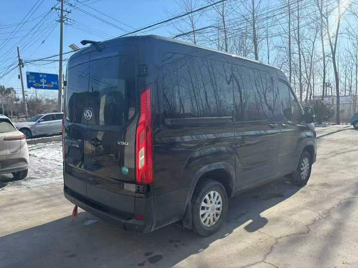 徐州22年大通V908