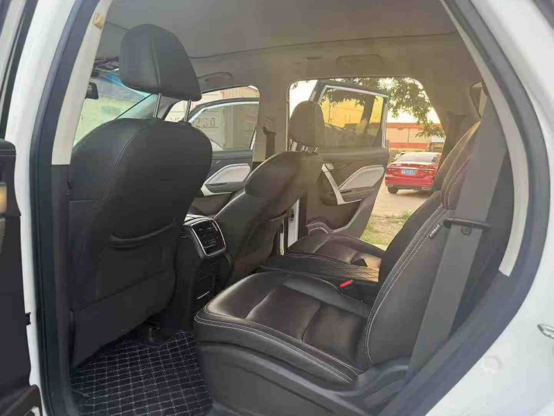 徐州21年吉利嘉际7