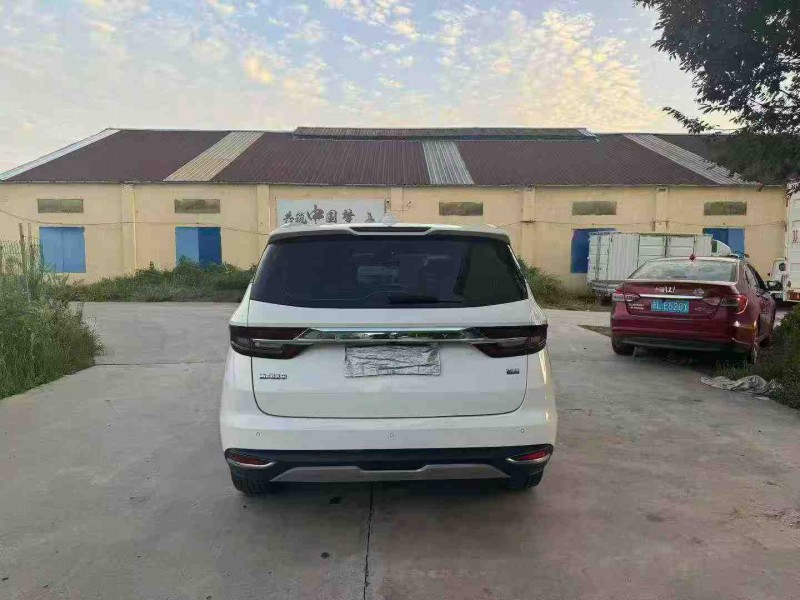 徐州21年吉利嘉际9