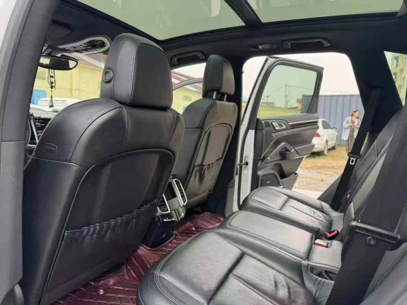 徐州13年保时捷卡宴7