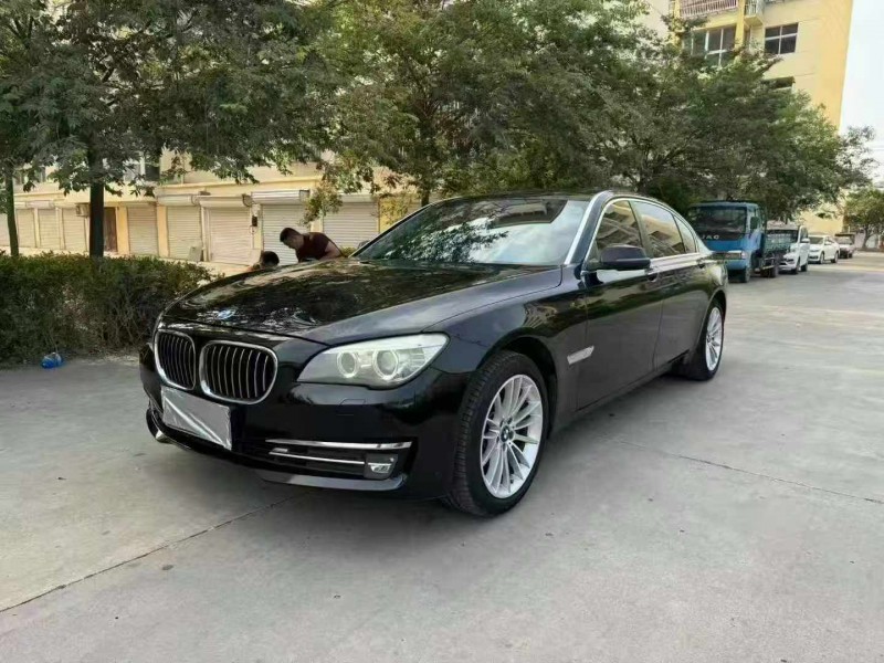 徐州14年宝马7系2