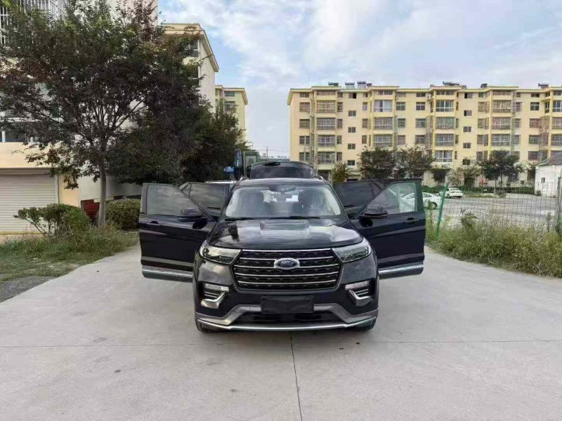 徐州21年福特探险者8