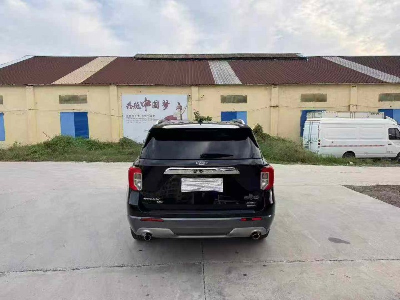 徐州21年福特探险者9