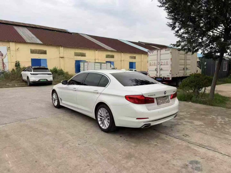徐州19年宝马5系3