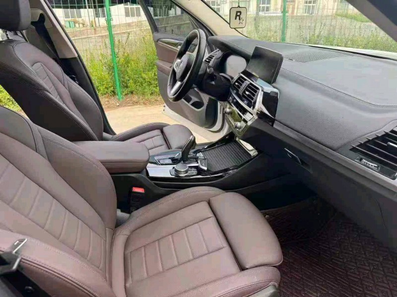 徐州21年宝马X34