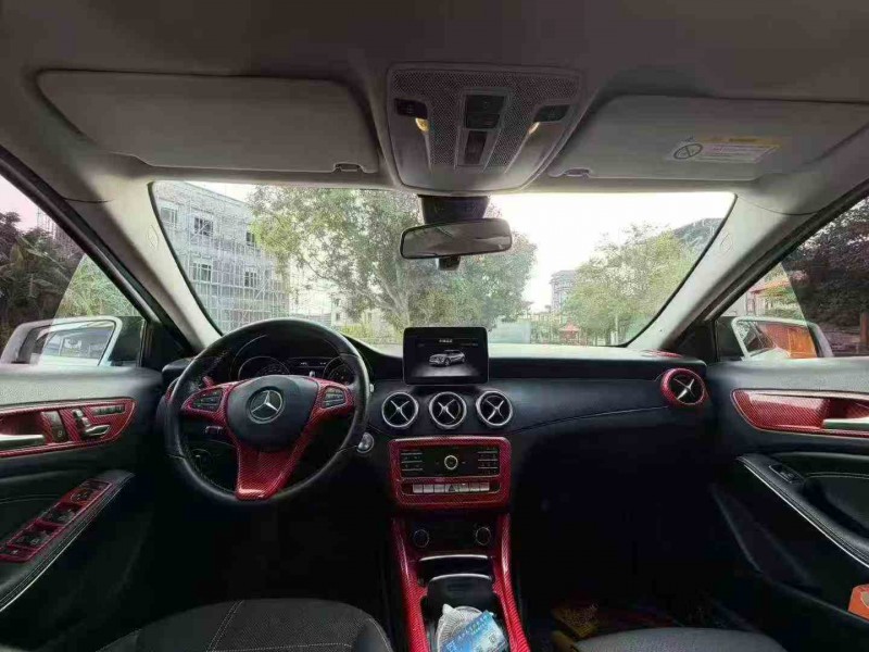 湛江19年奔驰GLA4
