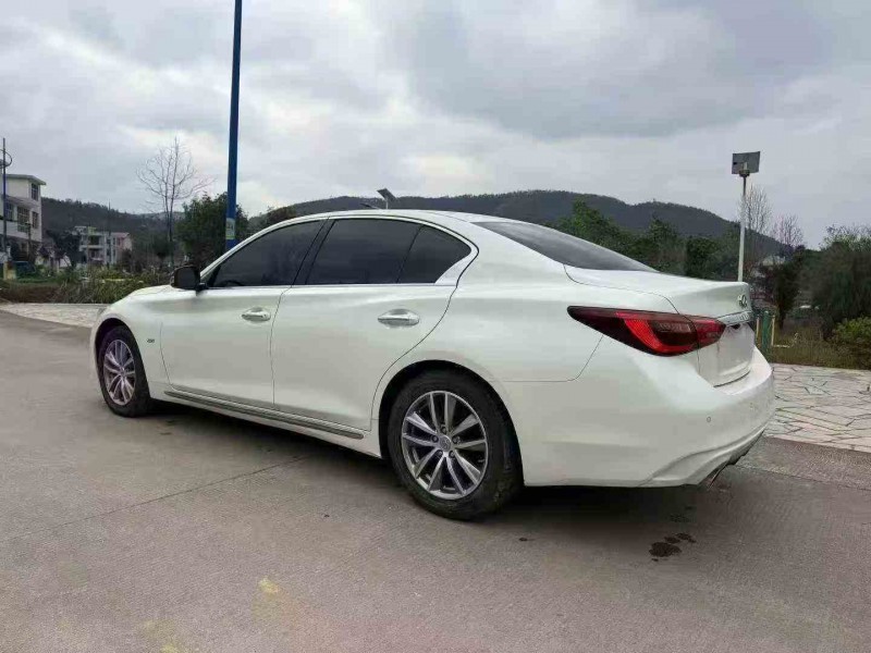 南平21年英菲尼迪Q508