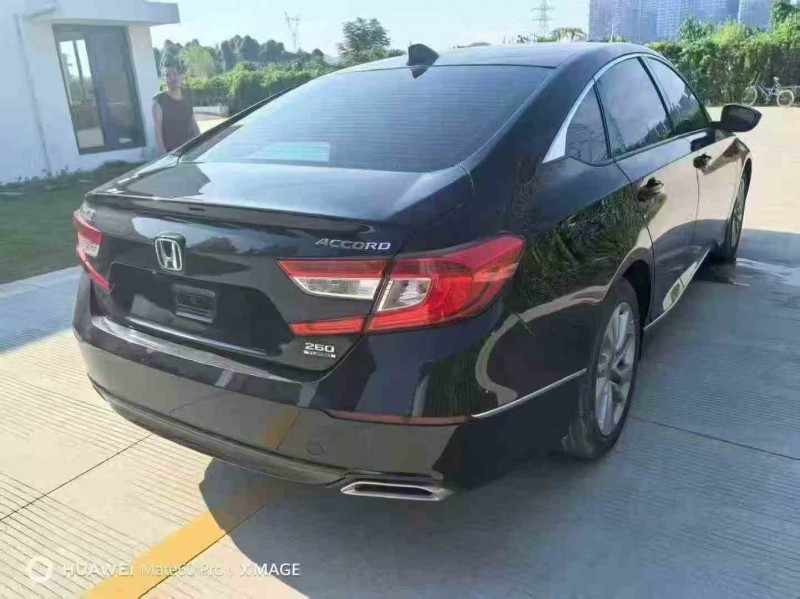 金华19年本田雅阁6