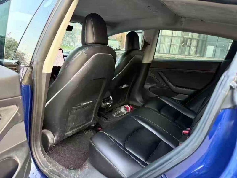 湖州20年特斯拉MODEL 35