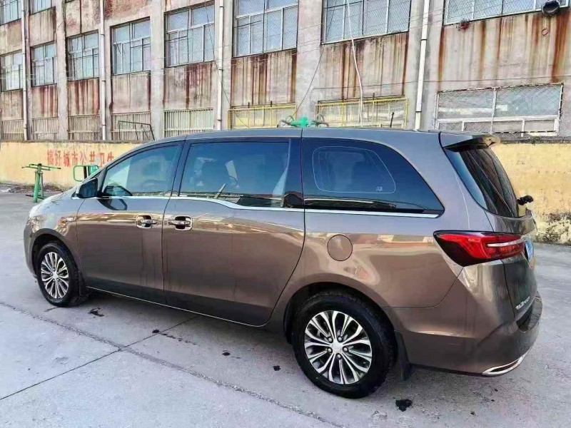 东营21年别克GL88