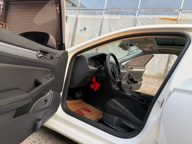 徐州19年大众凌渡4