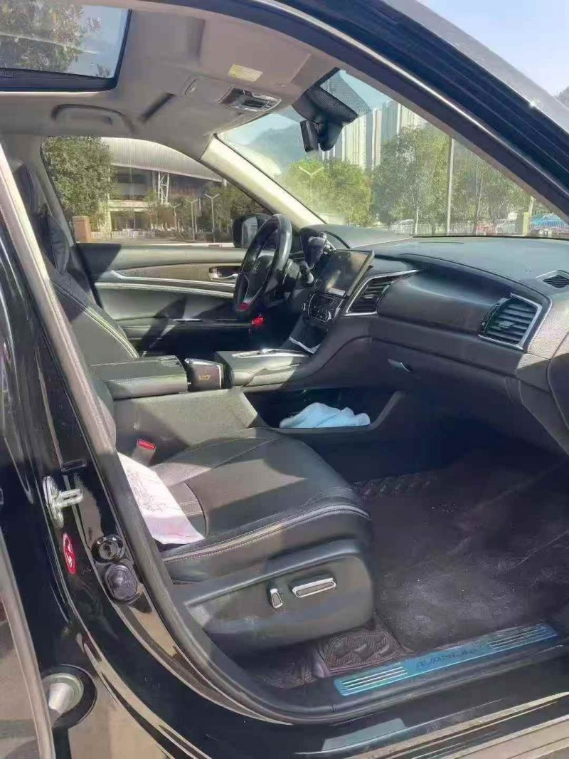 安顺23年本田冠道4