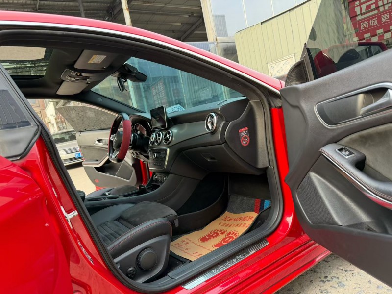 徐州16年奔驰CLA6