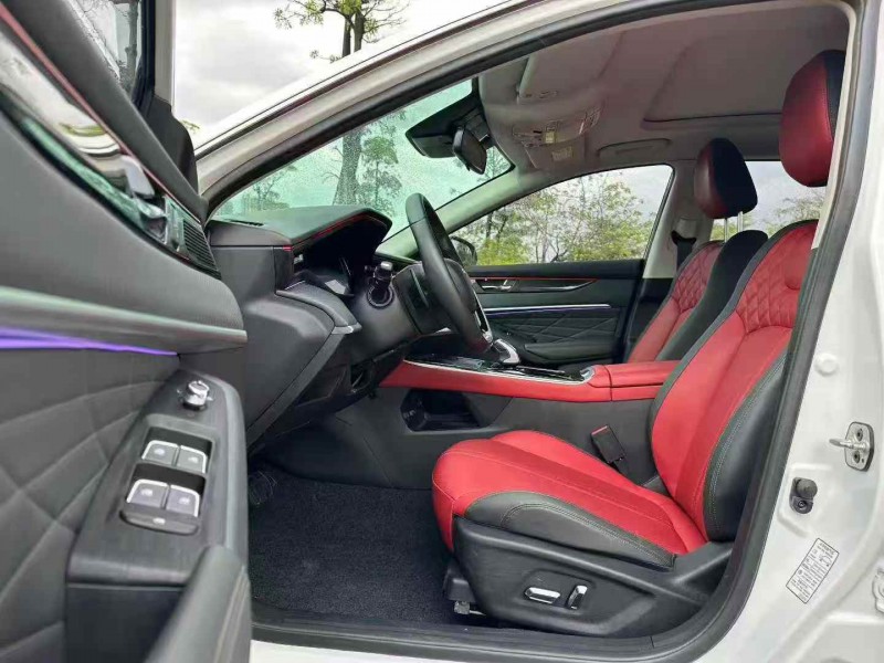 赣州22年东风奕炫5