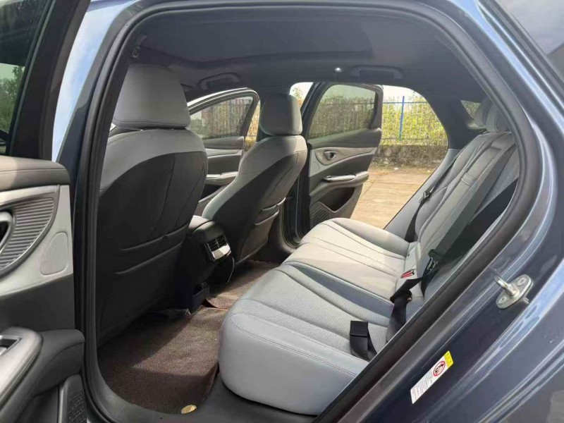 徐州24年比亚迪海豹7