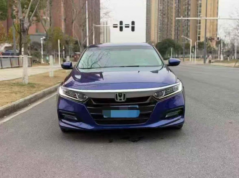 鹤壁20年本田雅阁1