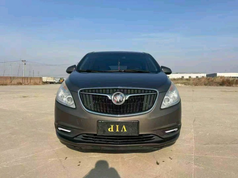 承德18年别克GL81