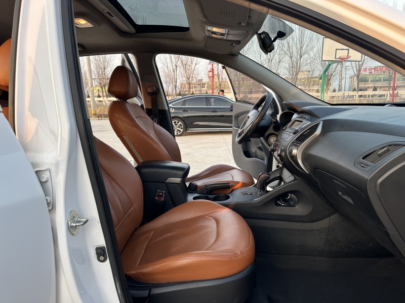 徐州17年现代ix355