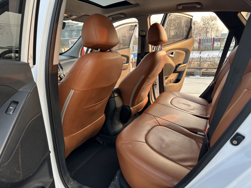 徐州17年现代ix356