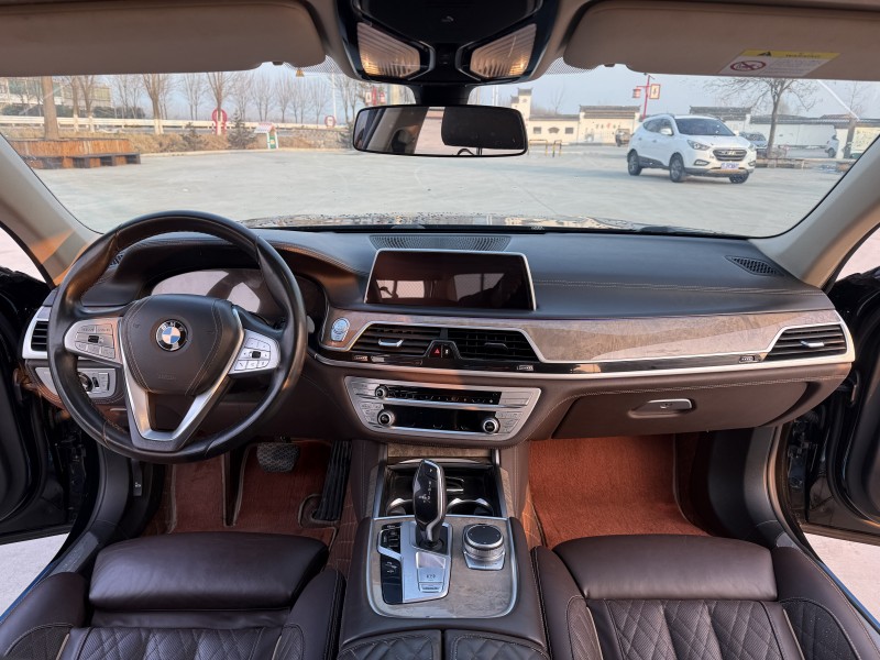 徐州21年宝马7系5