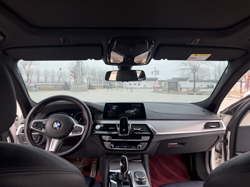 徐州19年宝马5系4