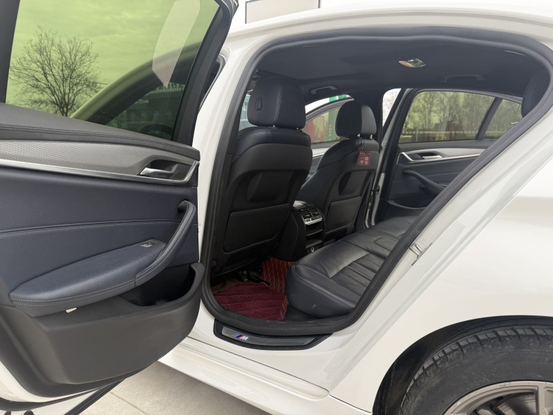 徐州19年宝马5系6