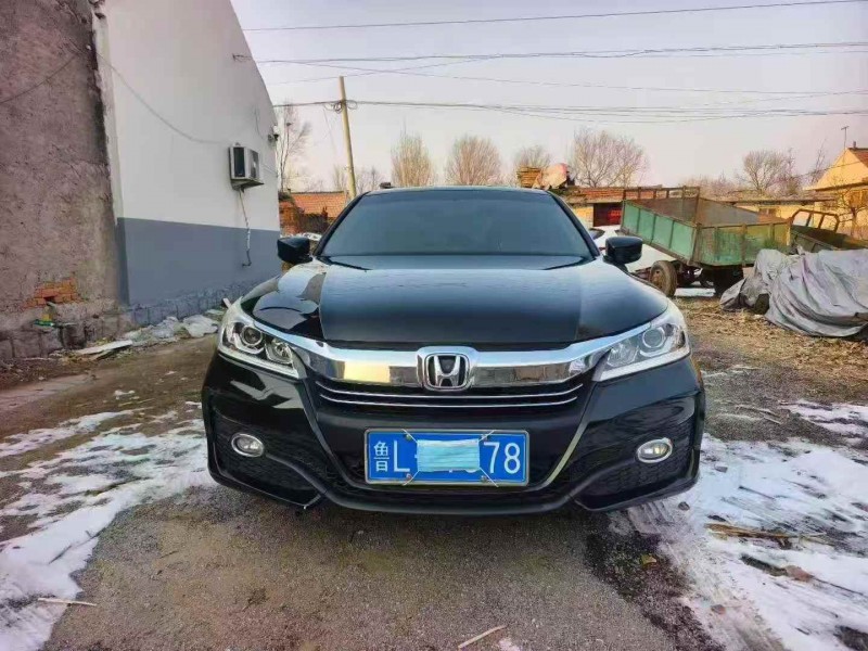 枣庄19年本田雅阁1