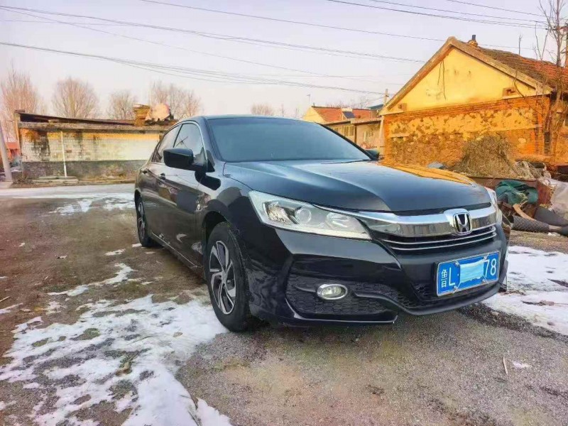 枣庄19年本田雅阁2