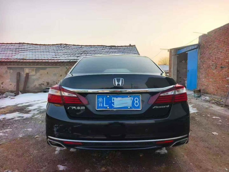 枣庄19年本田雅阁9