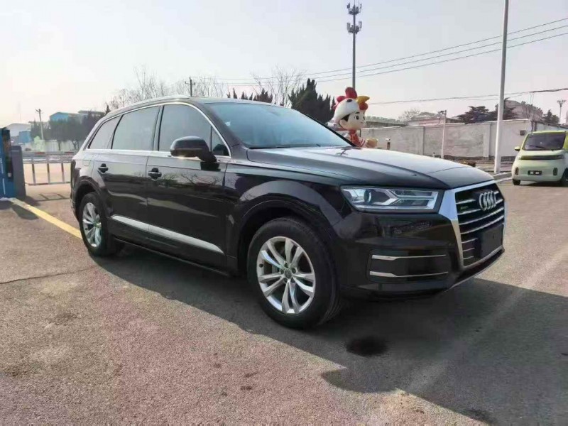 东营17年奥迪Q72