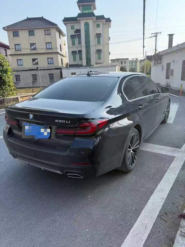 杭州22年宝马5系8