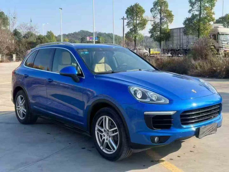 徐州17年保时捷卡宴3