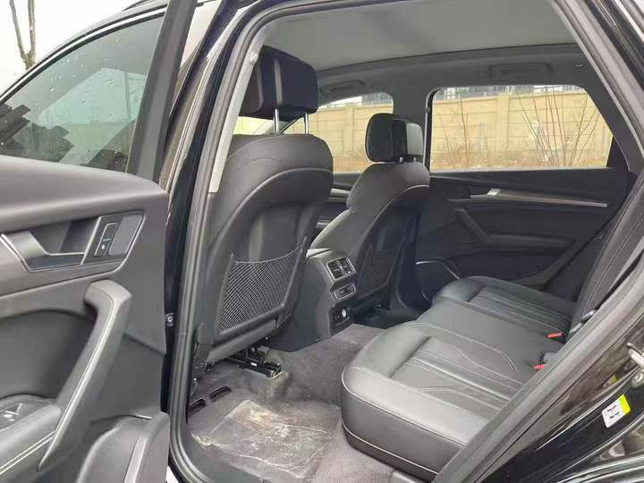 开封22年奥迪Q57