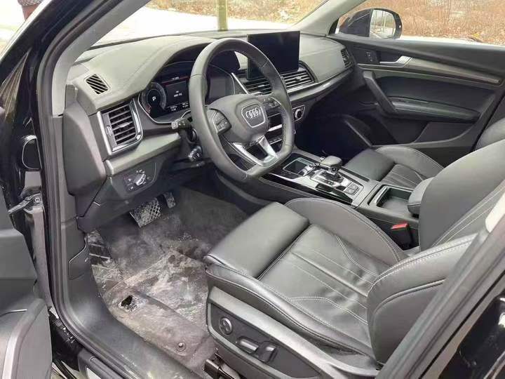 开封22年奥迪Q59