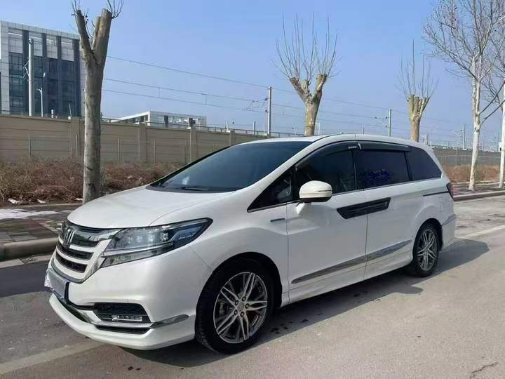 东营21年本田艾力绅2